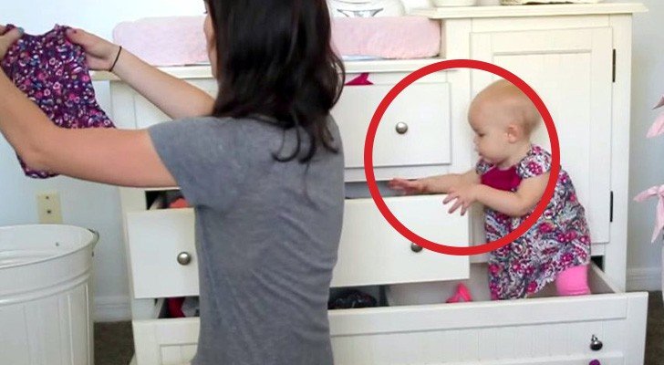 Mama macht den Haushalt, doch was um sie herum passiert, ist zu witzig!