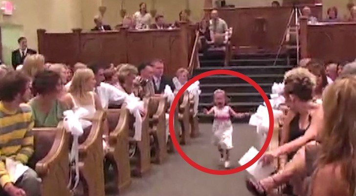 Kinder bringen die Ringe zum Altar, aber ETWAS läuft nicht so wie geplant…