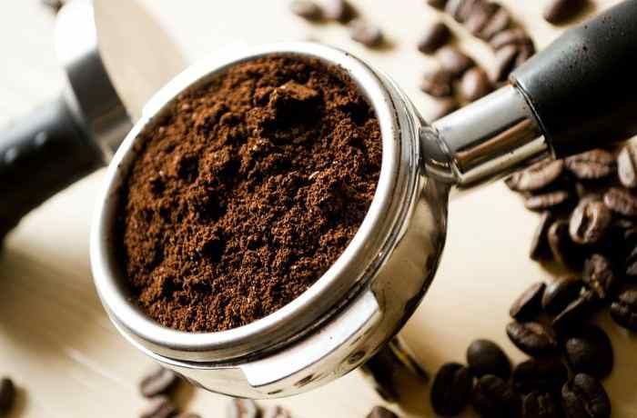 Kaffeesatz, der unglaublich vielseitige Helfer in Haus und Garten